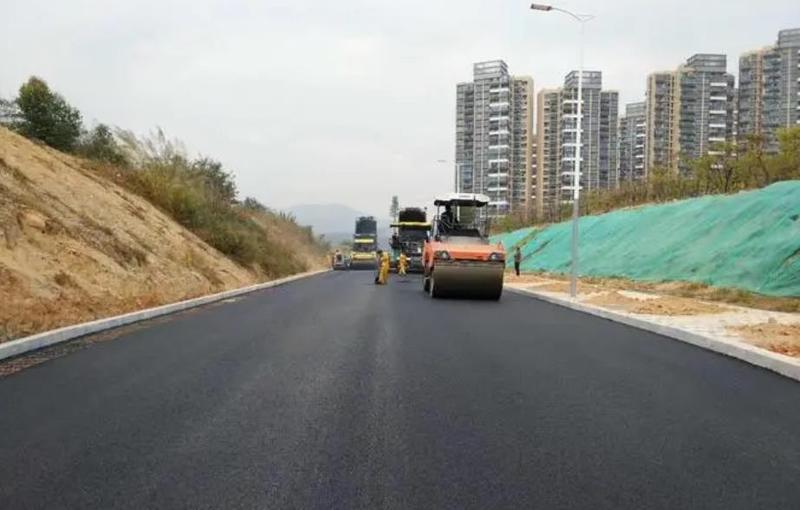 沥青混凝土路面施工材料的准备.jpg